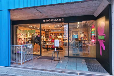 Bookmarc Tokyo .